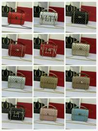 Picture of Valentino Handbags _SKUfw98080468fw
